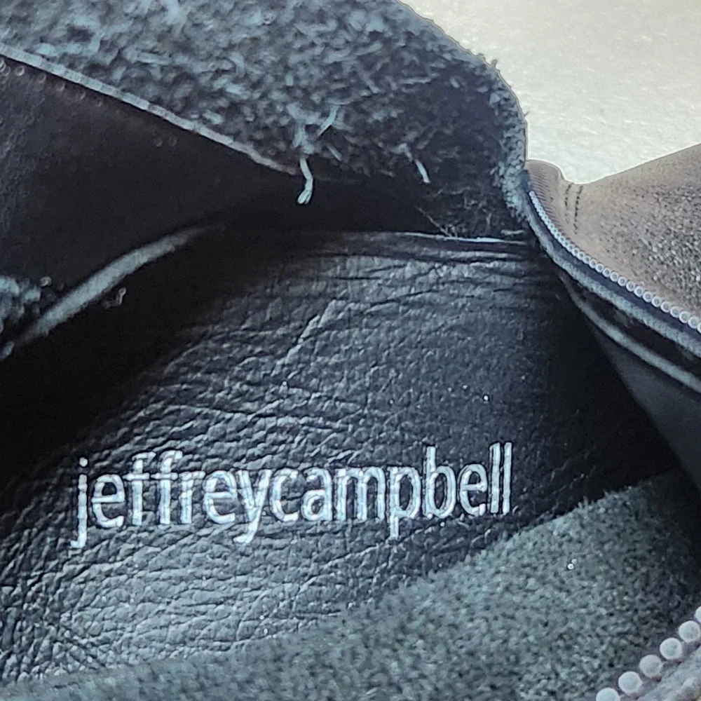 Jeffrey Campbell chic black